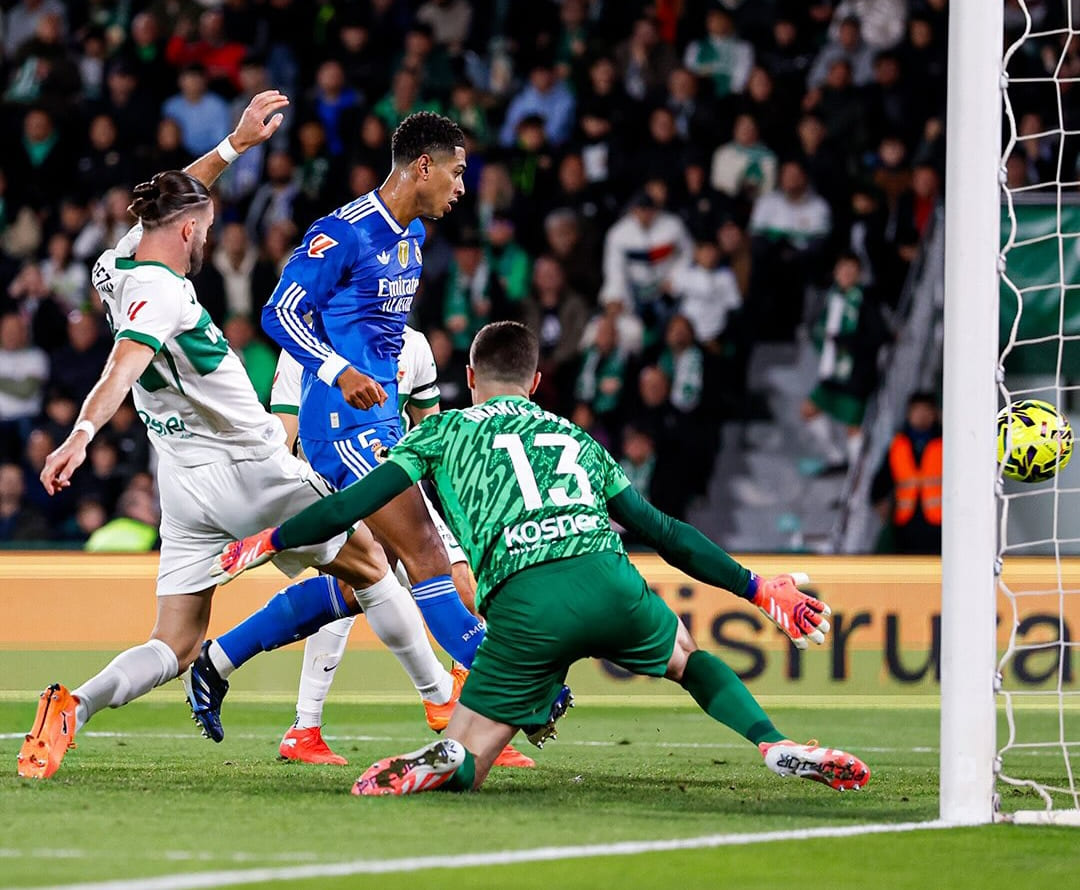 Bellingham mencetak gol penyeimbang Real Madrid vs Elche 2-2 di Liga Spanyol 2025/2026. (Foto: Instagram @realmadrid)