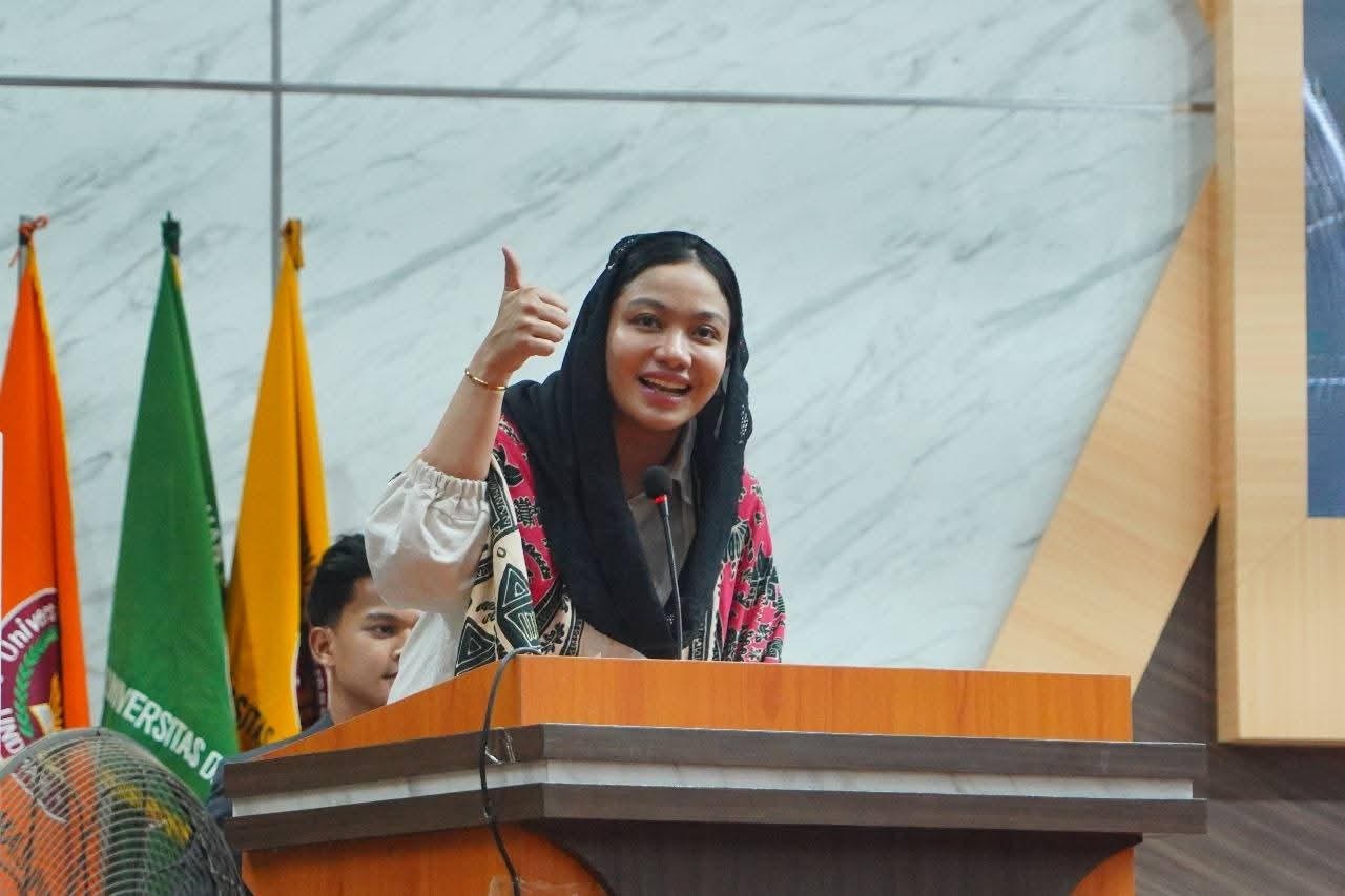 TERTINGGI DI SUMBAR: Bupati Dharmasraya Annisa Suci Ramadhani menyampaikan capaian serapan anggaran daerah yang mencapai 75,56 persen hingga pertengahan November 2025.