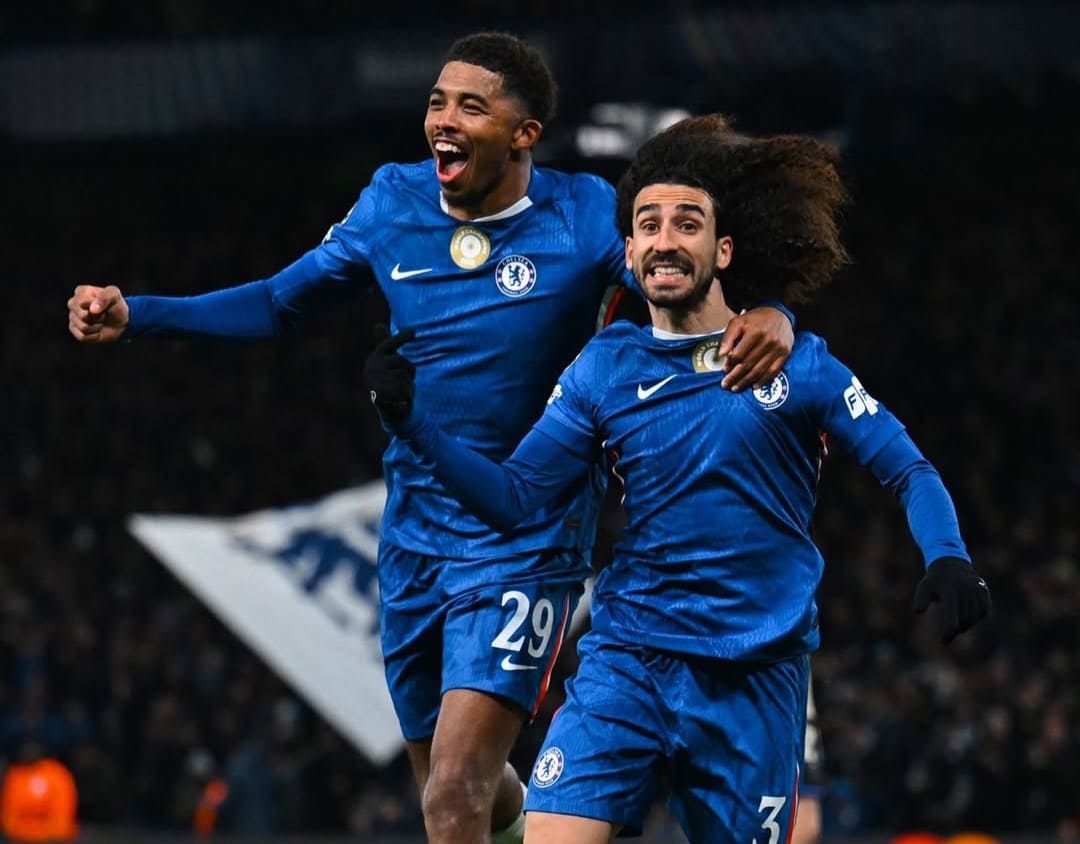 Marc Cucurella selebrasi gol bunuh diri Kounde, membawa Chelsea unggul 1-0 atas Barcelona di Liga Champions.(Foto: Instagram @chelseafc)