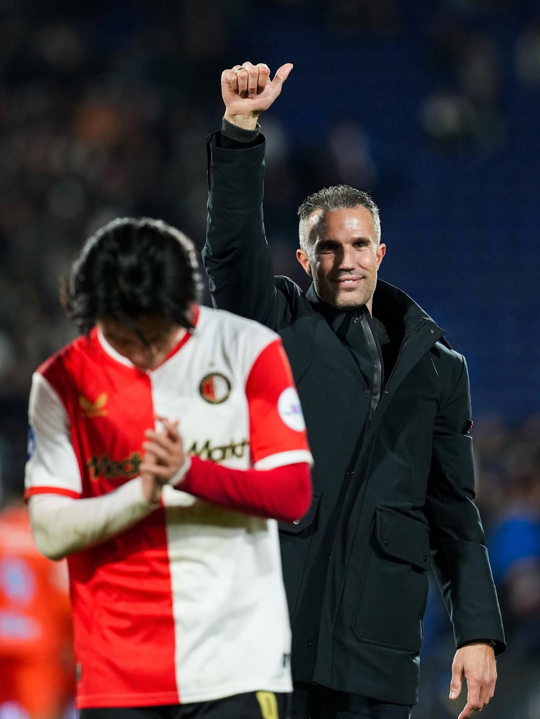 Pelatih Feyenoord Rotterdam Robin van Persie bisa lengser jika kembali meraih hasil buruk dalam matchday kelima fase League Liga Europa dini hari nanti (28/11).