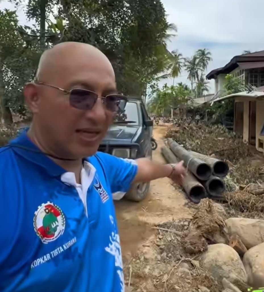 Dirut Perumda AM Padang meninjau IPA Guo yang masih dalam tahap pemulihan Minggu (30/11/2025).