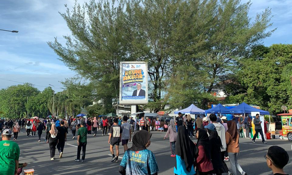 Dispora Sumbar pastikan CFD Padang tetap digelar Minggu pukul 06.00&ndash;10.00 WIB untuk mendukung kesehatan warga dan aktivitas ekonomi UMKM lokal.