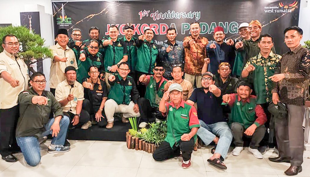 JKC Korda Padang kumpulkan Rp65 juta untuk korban banjir Sumbar melalui perayaan anniversary pertama yang fokus pada aksi sosial dan penguatan kepedulian anggota.