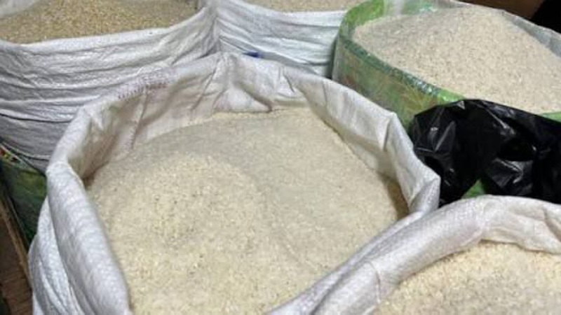 Harga beras Solok naik Rp200 per kg dan cabai rawit hijau melonjak Rp7.000 akibat cuaca ekstrem dan gangguan distribusi, menurut Dinas Pangan Kota Solok. (Foto: Dila Kartika/Padeks)