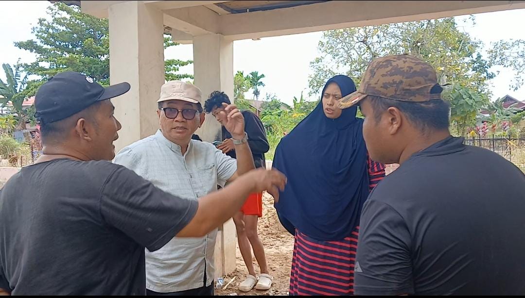 Wakil Ketua DPRD Kota Padang, Mastilizal Aye, meninjau sejumlah lokasi terdampak bencana di Kota Padang.