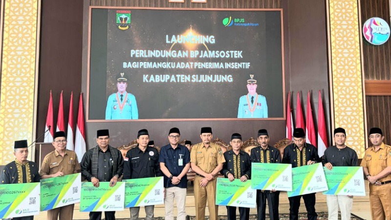 BPJS Ketenagakerjaan dan Pemkab Sijunjung meluncurkan perlindungan bagi 1.912 pemangku adat, dengan manfaat jaminan sosial masyarakat mencapai Rp18 miliar.