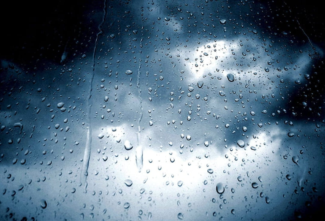 BMKG Stasiun Meteorologi Minangkabau merilis informasi potensi hujan sedang hingga sangat lebat imbas Bibit Siklon 91S di barat daya Sumatera Barat.(Foto ilustrasi: pxfuel)