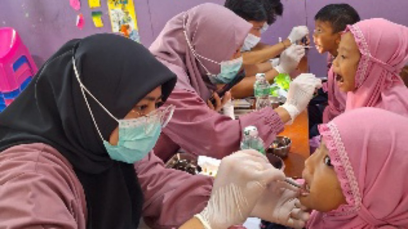 FKG Universitas Andalas menemukan 90 persen anak usia dini di Koto Tangah, Padang, mengalami gigi berlubang dengan rata-rata tujuh gigi per anak.