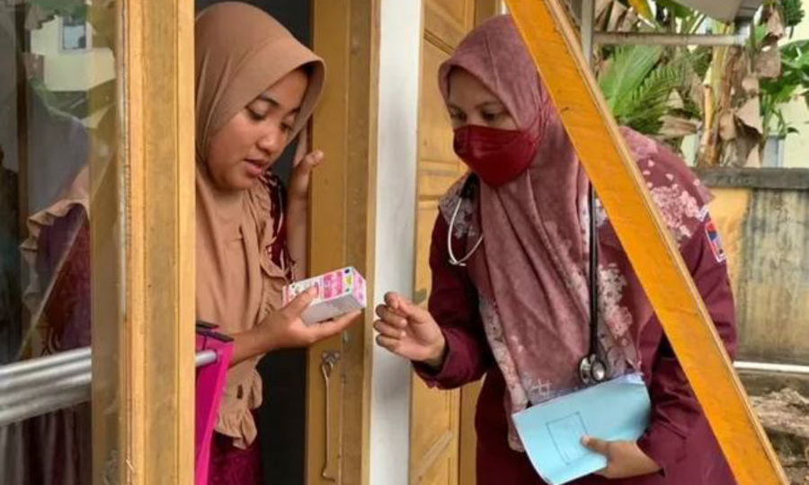 Sebanyak 80 KK korban banjir bandang Padang menempati Huntara Kampung Nelayan, Koto Tangah, dan mendapat pendampingan kesehatan rutin dari Puskesmas Lubuk Buaya.