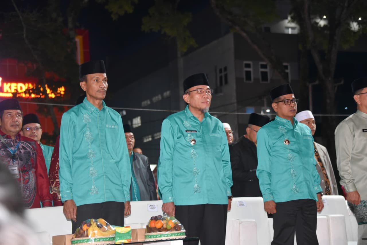 Wawako Padang Maigus Nasir menghadiri pembukaan MTQ di Lapangan Kantin Wirabraja, Kota Bukittinggi.