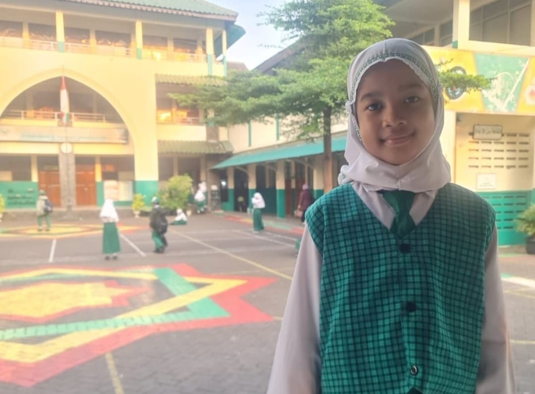 Siswa SD Islam Darunnajah kumpulkan belasan juta dari Program One Day One Thousand untuk korban bencana.(Foto: IST)