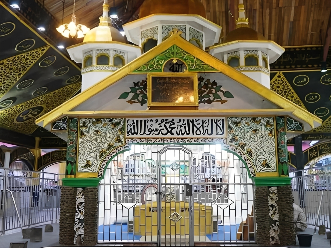 Makam Syekh Burhanuddin Ulakan Padangpariaman resmi ditetapkan sebagai Cagar Budaya Nasional dalam Malam Apresiasi Kementerian Kebudayaan RI.