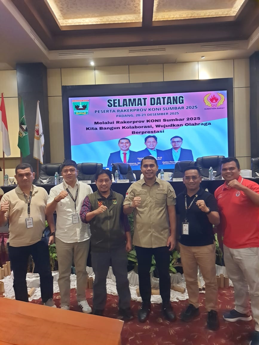 KOMIT: Ketua KONI Pasaman, Sy Ade Herman saat di Rakerprov KONI Sumatera Barat 2025 di Padang.