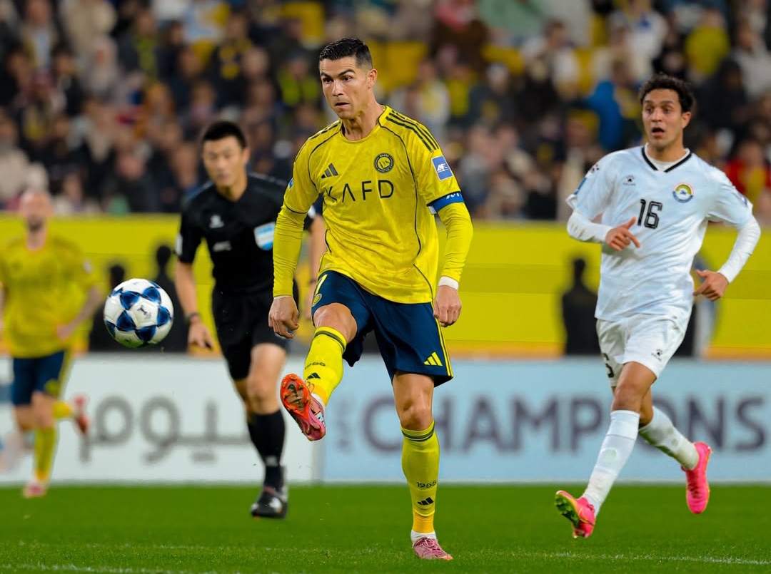 Cristiano Ronaldo tampil perdana di Liga Champions Asia 2 dan mencatat assist saat Al Nassr menang 5-1 atas Al Zawraa di King Saud University Stadium.(Foto: IG @alnassr)