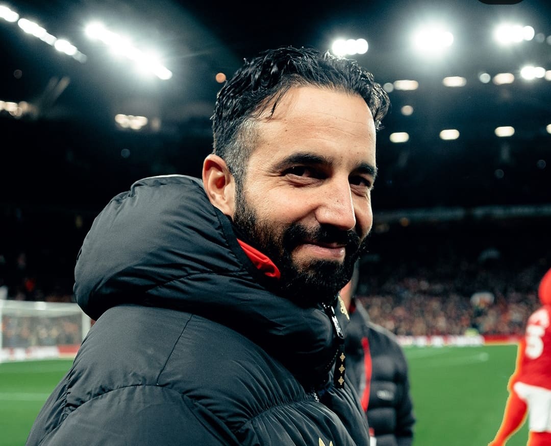 Ruben Amorim fokus pada fleksibilitas tim dengan strategi Back Four saat Manchester United sambut Wolves di Old Trafford.(Foto: IG @manutd)