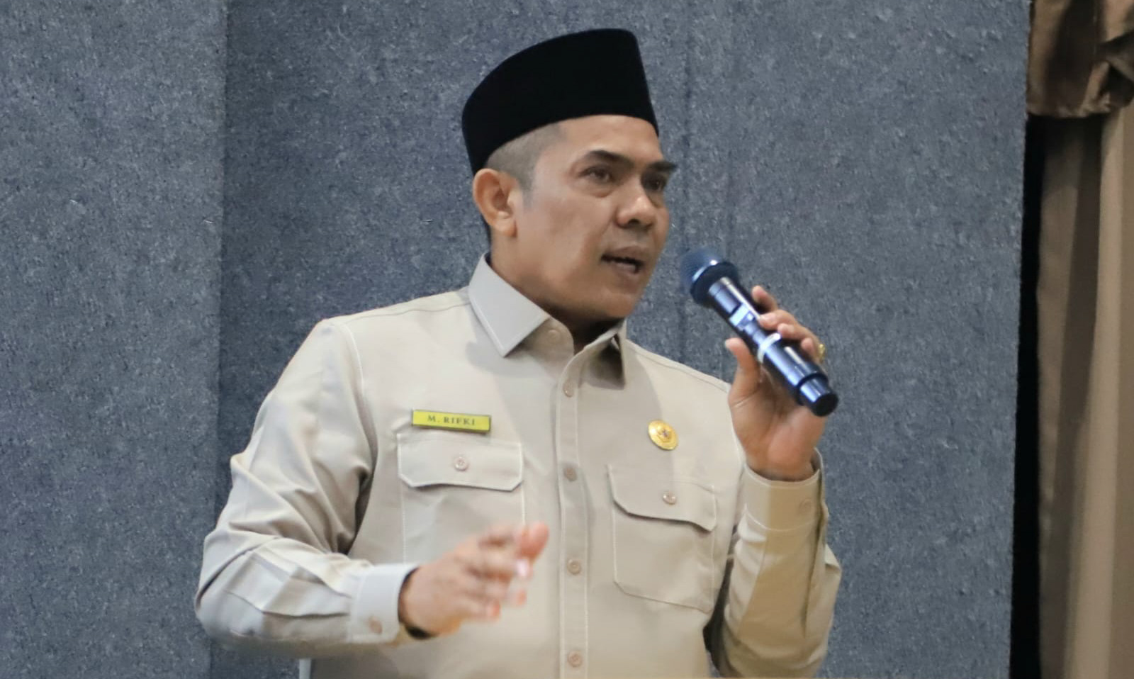 Pelaksana Tugas Kepala Kanwil Kemenhaj Sumbar, M. Rifki.