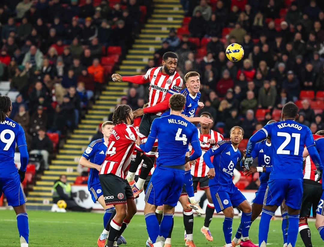 Japhet Tanganga sukses mencetak gol pertama Sheffield United yang membuka kemenangan 3-1 atas Leicester City.(Foto: IG Sheffield United)