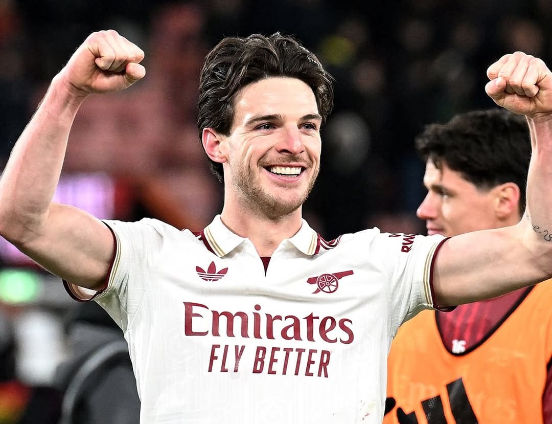 Gelandang Arsenal Declan Rice melakukan selebrasi setelah mencetak dua gol ke gawang Bournemouth dalam lanjutan Premier League 2026.(Foto: Instagram @arsenal)