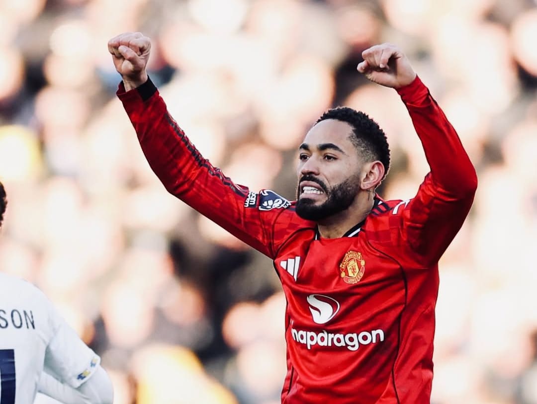Matheus Cunha menyamakan kedudukan untuk Manchester United hanya tiga menit setelah Leeds unggul di Elland Road, menjaga peluang tim di Premier League.(Foto: IG @manutd(
