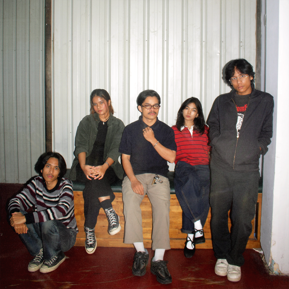 Band asal Padang, Mustika.