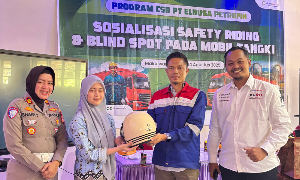 Sosialisasi Safety Riding & Blind Spot pada Mobil Tangki di SMA 4 Cakalang Makassar.
