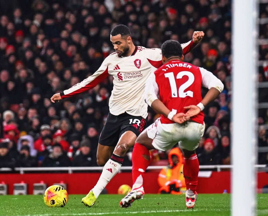 Arsenal ditahan imbang Liverpool 0-0 di Emirates Stadium. The Gunners tetap pimpin klasemen Premier League dengan keunggulan 6 poin.(Foto: Instagram @liverpoolfc)