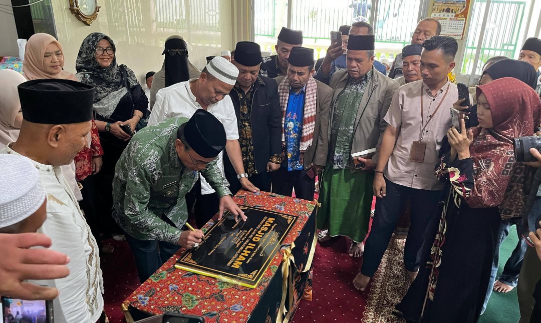 Wakil Wali Kota Padang Maigus Nasir meresmikan Masjid Ilham di Jalan Kampung Baru RT 004/RW 007, Kelurahan Koto Lalang, Kecamatan Lubuk Kilangan, Jumat (9/1/2026).