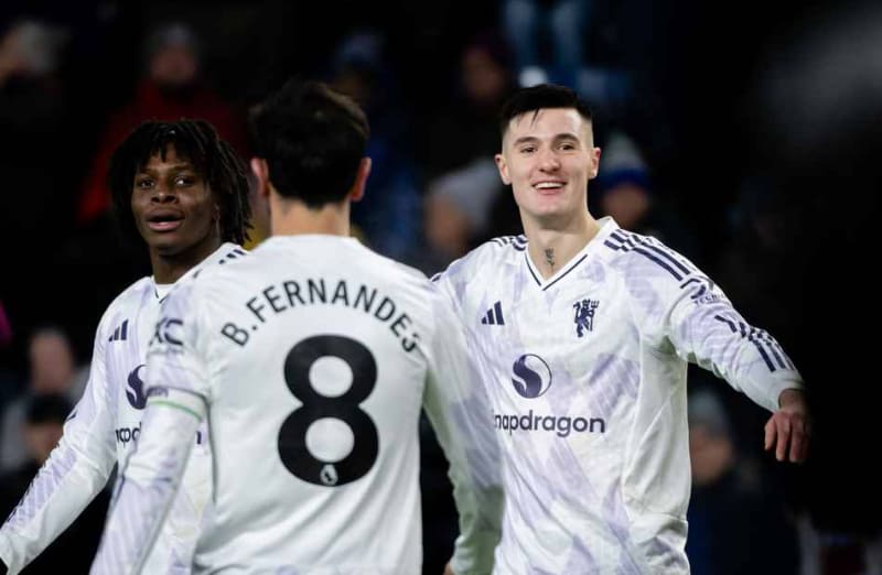Benjamin Sesko dan Bruno Fernandes bakal menjadi andalan Manchester United menghadapi Brighton di FA Cup 2026.(Foto: Dok. manutd.com)