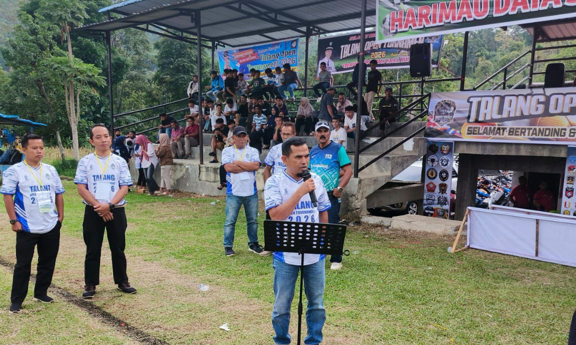 Talang Open Tournament 2026 resmi dibuka di Solok, diikuti 26 klub lokal.