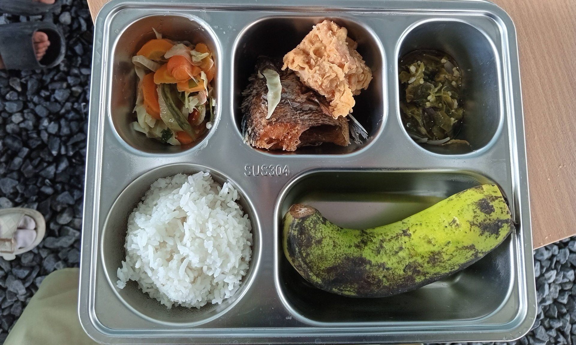 Dinkes Bukittinggi menyebut hanya dua dari 14 SPPG memiliki SLHS, sementara Pemko memberi tenggat satu bulan untuk pemenuhan sertifikasi higiene sanitasi. Salah satu menu MBG.