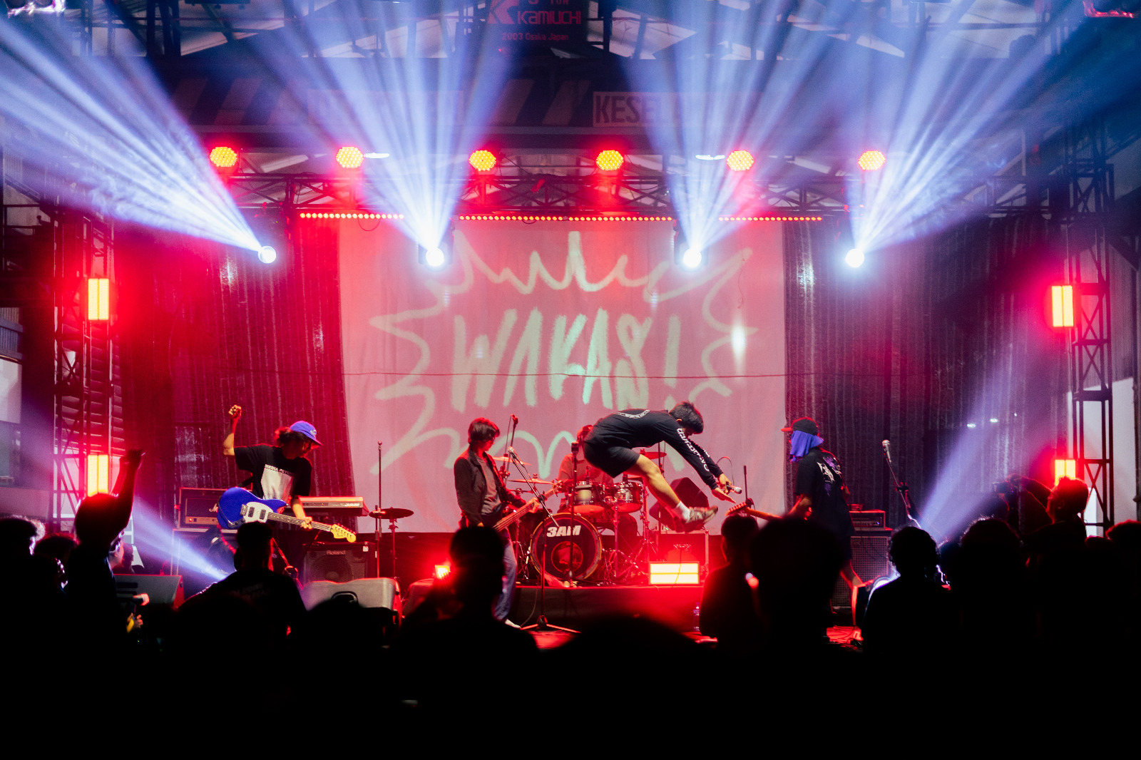 Band punk, Wakas, saat tampil di salah satu iven beberapa waktu lalu.
