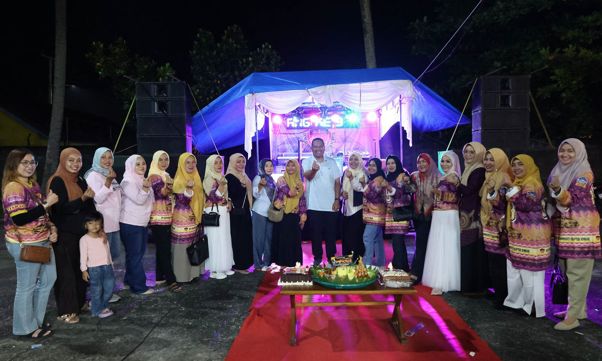 Wali Kota Pariaman Yota Balad hadir di Anniversary ke-9 Innova Community Sumbar, meresmikan logo baru dan mendorong kolaborasi komunitas dengan daerah.