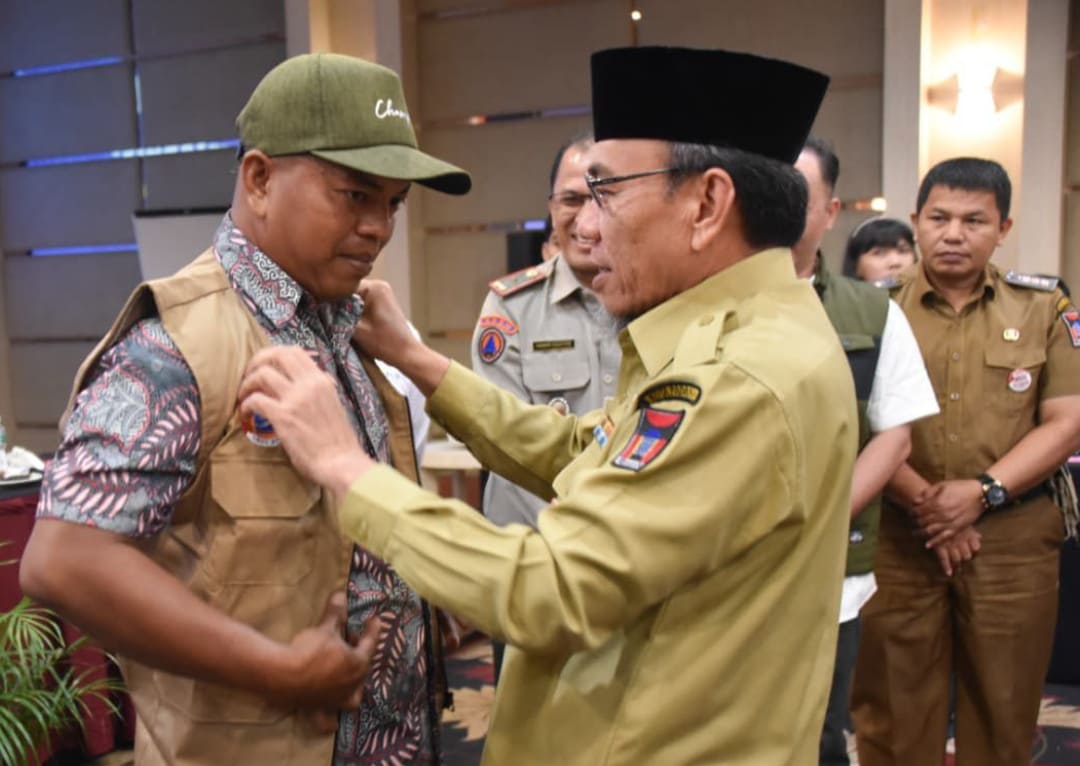Wawako Padang Maigus Nasir membuka Pelatihan Kelurahan Siaga Bencana Ulak Karang Selatan di Padang, Senin (19/1/2026).(Foto: Prokopim)