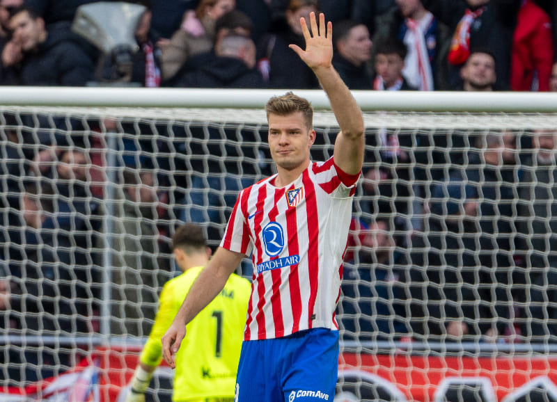 Reaksi Sorloth usai mencetak gol tunggal Atletico Madrid ke gawang Alaves di Stadion Metropolitano. (Foto: X @LaLiga)
