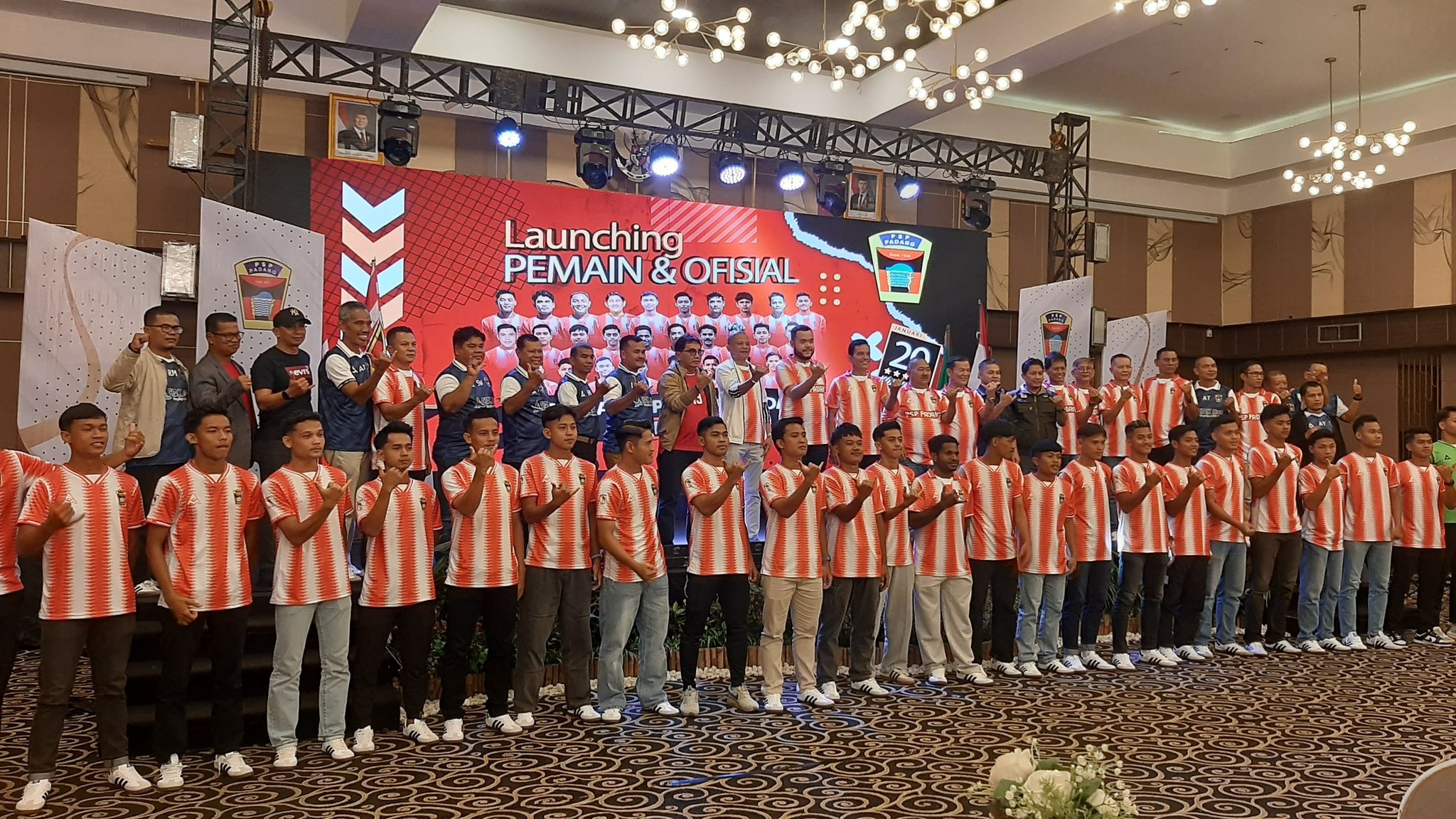 Launching PSP Padang di Pangeran Beach Hotel Padang, Selasa malam (20/1/2026).