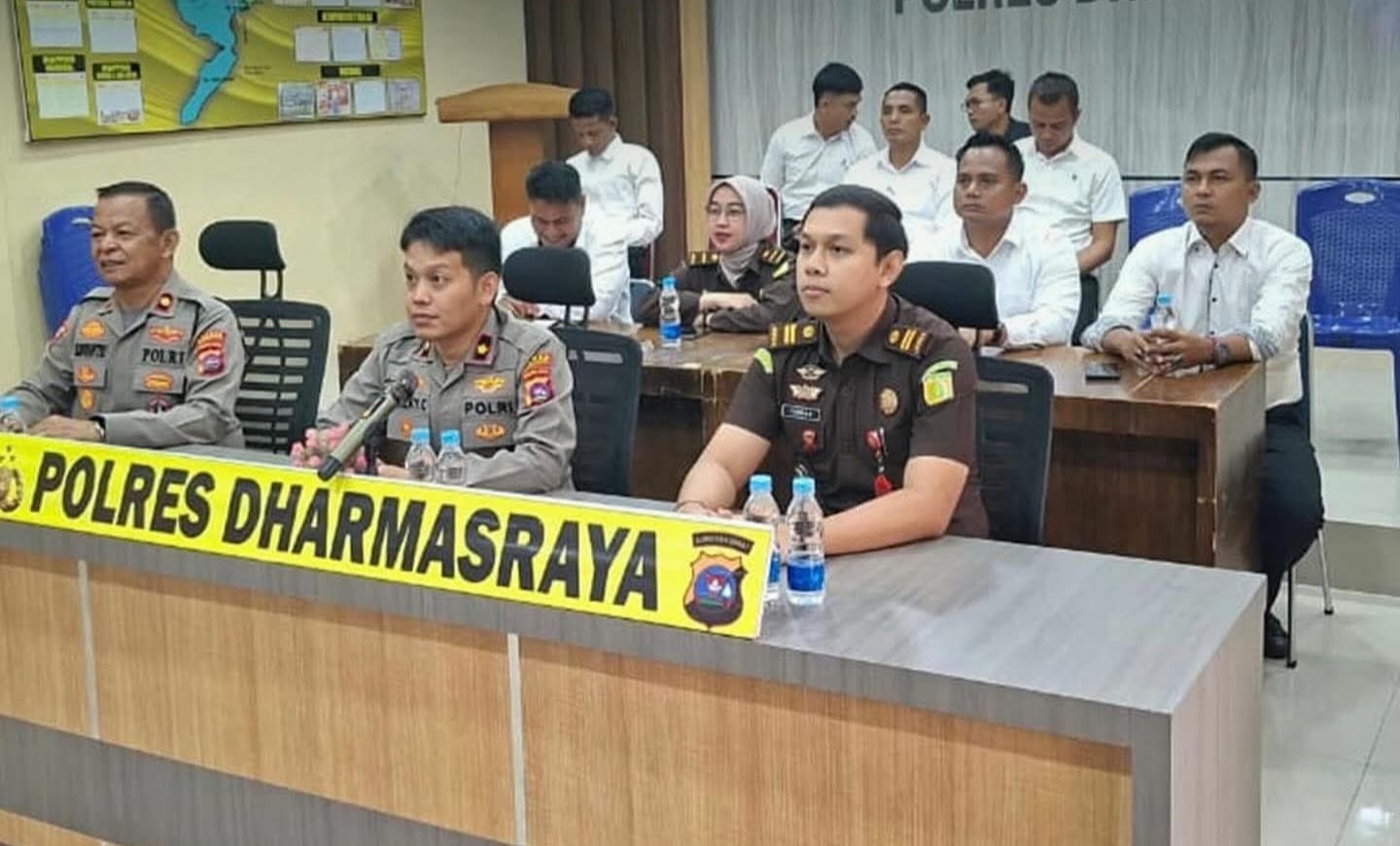 Kejaksaan Negeri (Kejari) Dharmasraya menunjukkan komitmennya dalam mendukung penguatan peran aparat penegak hukum pada penanganan Perlindungan Perempuan dan Anak (PPA).