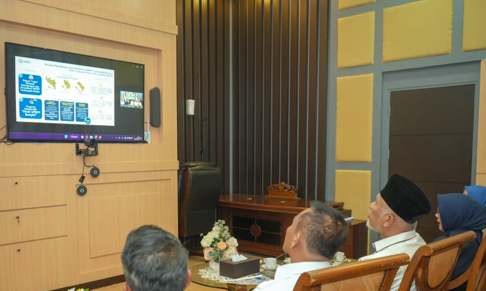 Kementerian UMKM meluncurkan Klinik UMKM Minang Bangkit di Sumbar untuk mempercepat pemulihan ekonomi pascabencana melalui pembiayaan, produksi, dan pemasaran.