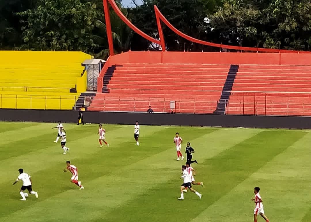 PSP Padang memulai laga perdana Liga 4 Sumbar dengan menekan Josal FC di Stadion Haji Agus Salim, Kamis (22/1/2026).(Foto: Kominfo)