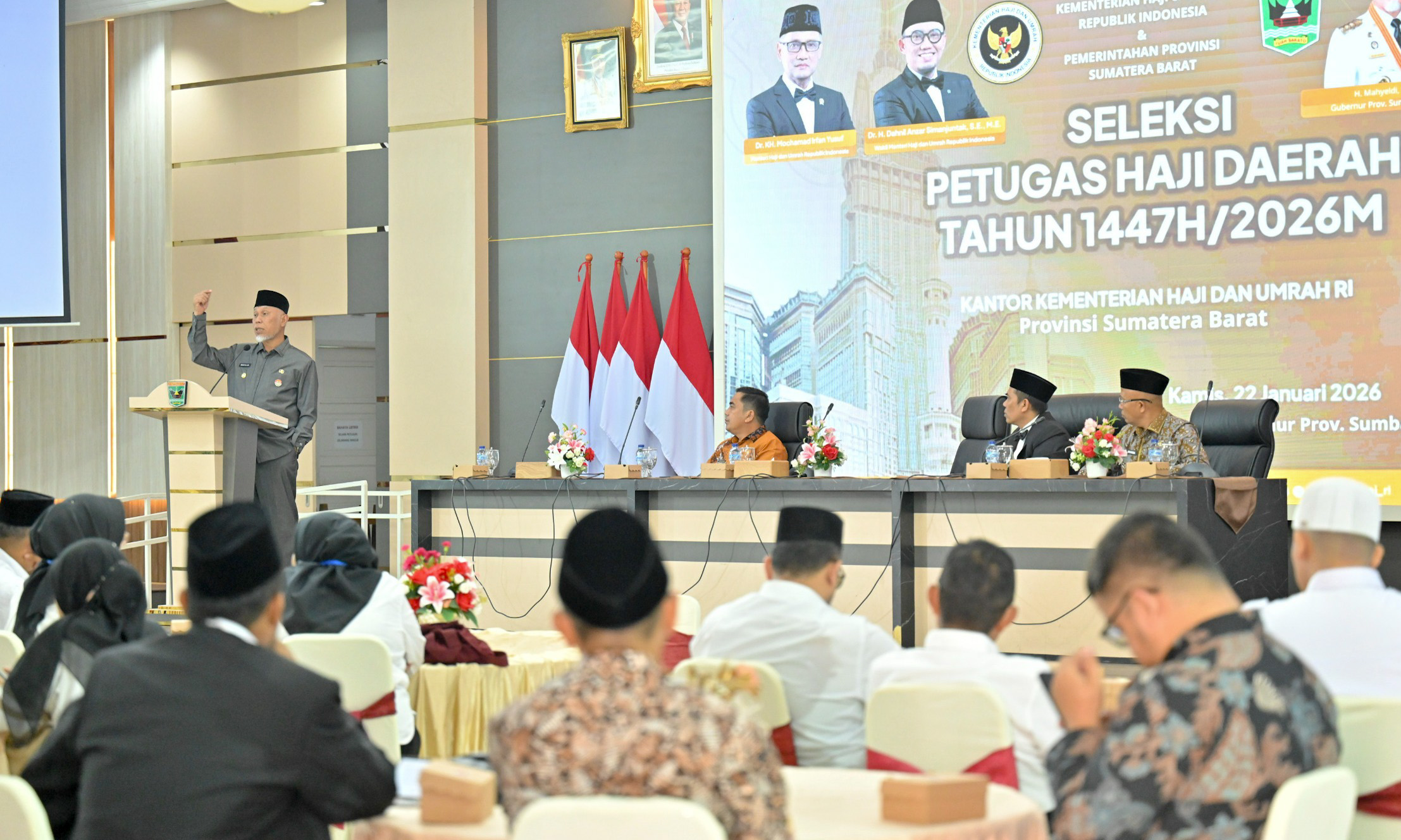Gubernur Mahyeldi membuka seleksi Petugas Haji Daerah 2026 di Sumbar, diikuti 38 peserta untuk 21 kuota, sesuai UU 14/2025 digelar di Auditorium Padang.