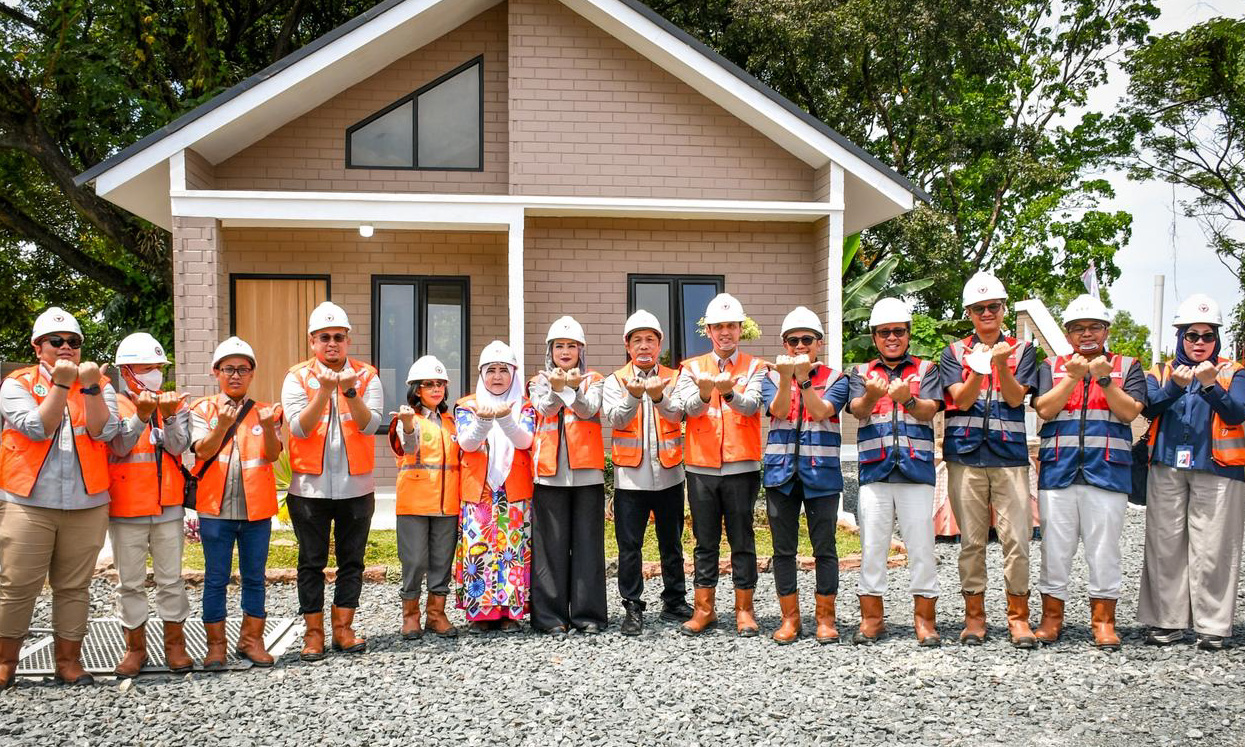 Kunjungan Komisi VI DPR RI ke PT Semen Padang dukung Huntap pascabanjir. Semen Padang siap bangun 4.800 unit huntap secara cepat, layak, dan aman dengan sepablock.