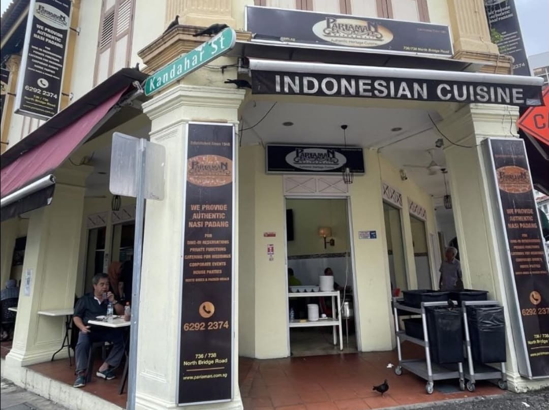 Warong Pariaman di 738 North Bridge Road, restoran yang telah menyajikan nasi Padang sejak 1948 dan akan berhenti beroperasi pada 31 Januari 2026.(Foto: IG Warong Pariaman)