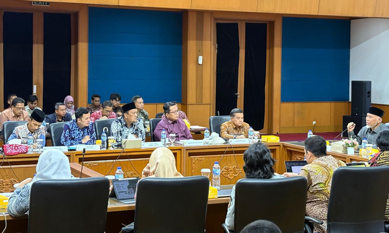 Inflasi Pasaman Barat mencapai 7,09 persen pascabencana 2025, dipicu kerusakan sektor pertanian dan lonjakan harga pangan menjelang Ramadhan.