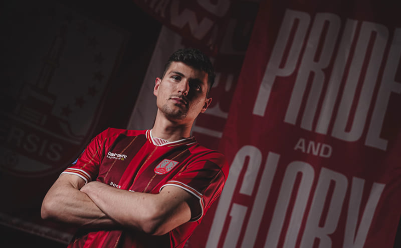 Persis Solo kembali memperkenalkan pemain asing barunya, Luka Dumancic, bek tengah asal Kroasia.(FOTO: Ileague)