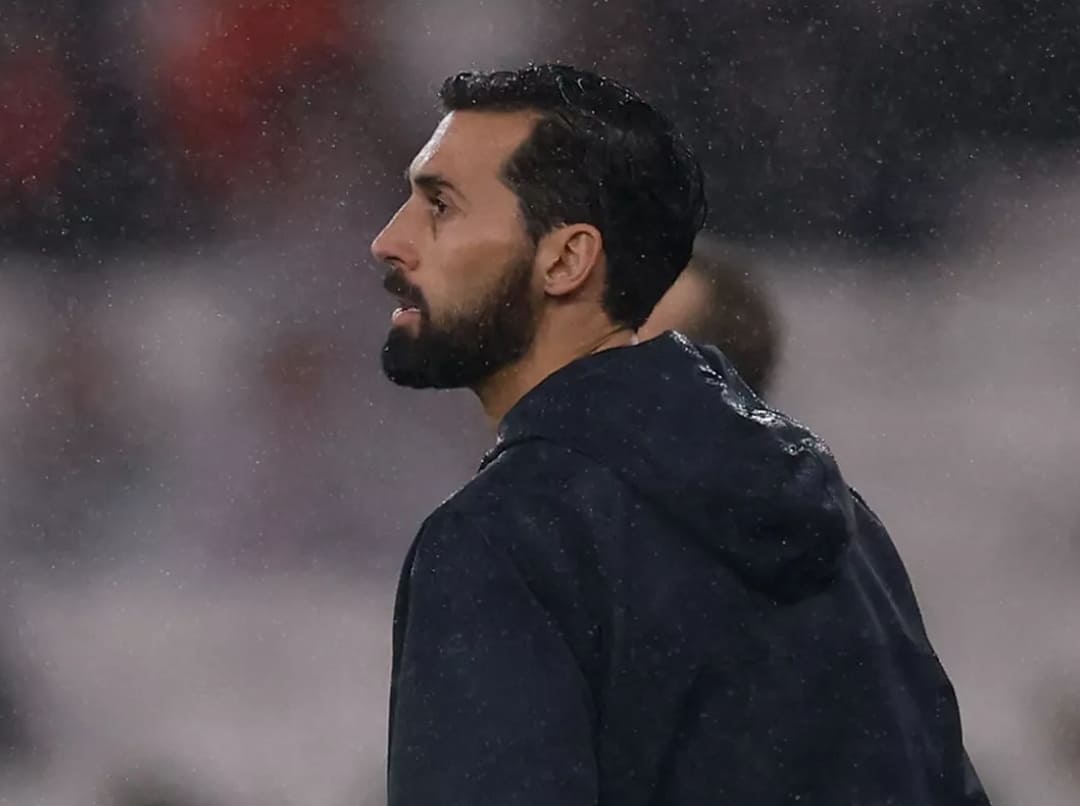 Pelatih Real Madrid Alvaro Arbeloa  memimpin tim dari pinggir lapangan saat kalah 4-2 dari Benfica pada laga Liga Champions di Lisbon.(Foto: realmadrid.com)