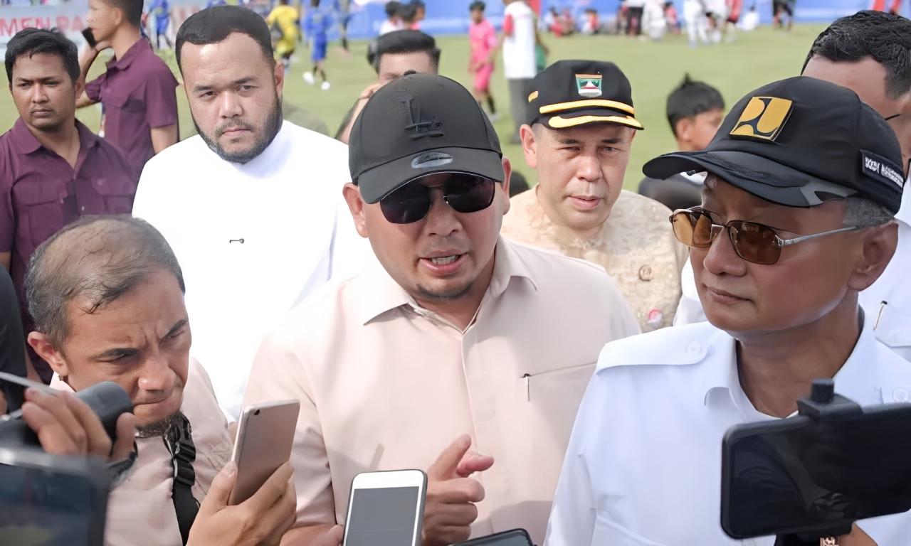 Stadion GOR Haji Agus Salim, Kota Padang, akan direnovasi total oleh Kementerian PU pada 2026, setelah ditinjau Menteri PU RI Dody Hanggodo, Jumat sore (30/1/2026).