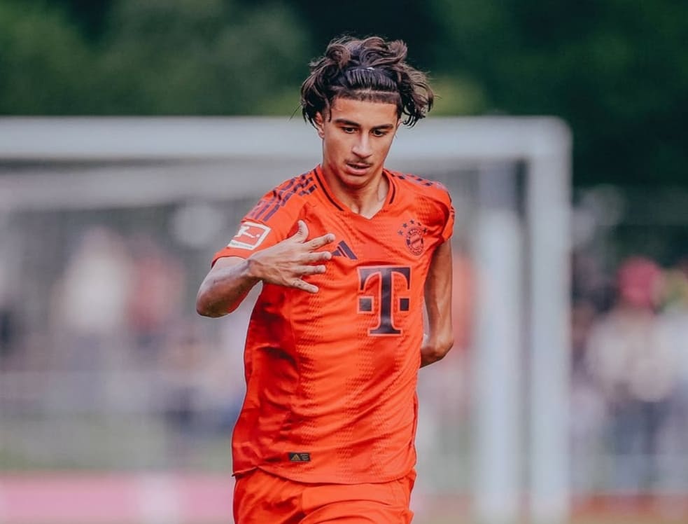 Adin Licina saat tampil bersama Bayern, kini resmi bergabung dengan Juventus dalam kesepakatan kepemilikan 70 persen.(Foto: Dok. IG @adin.licina)