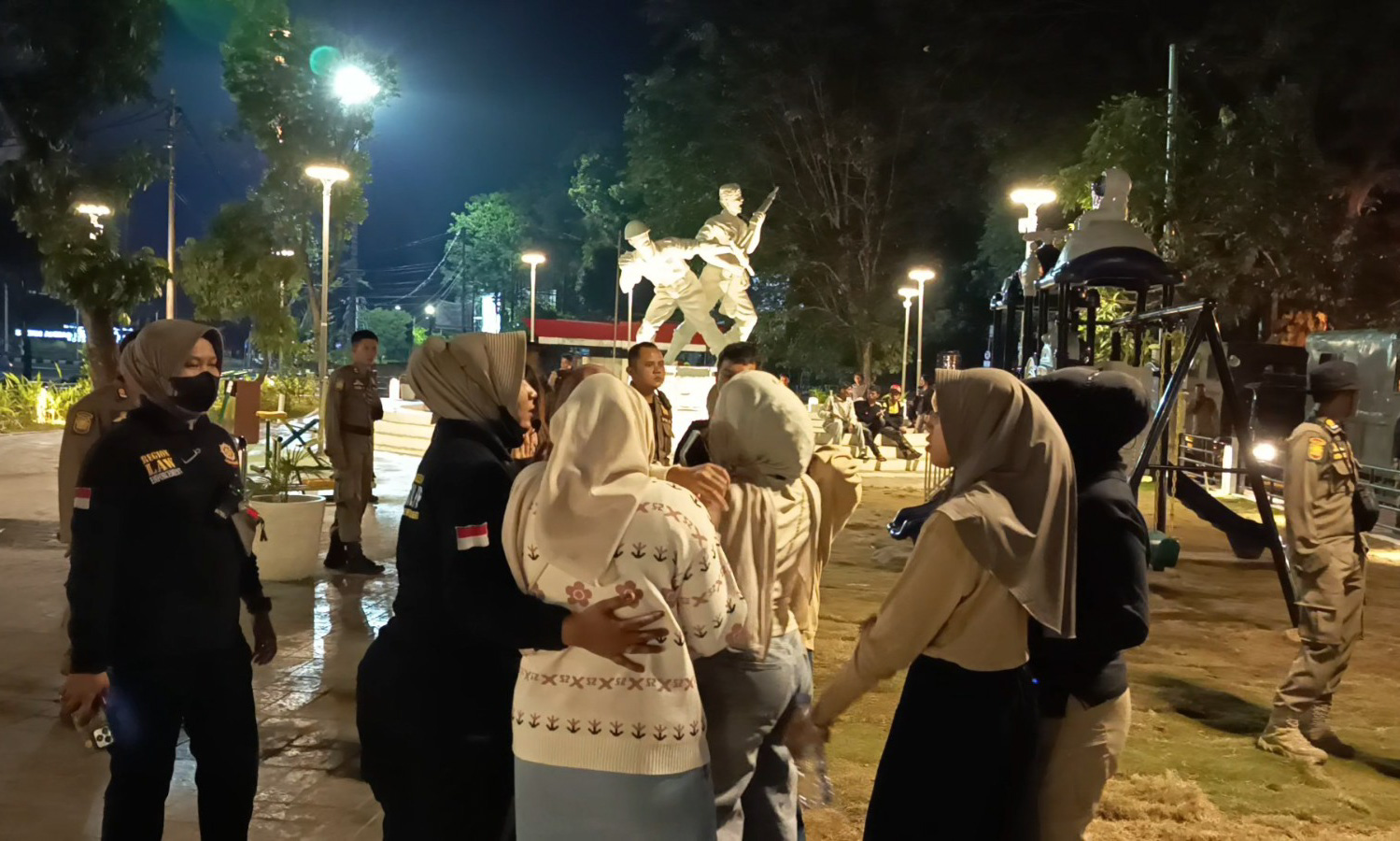 Satpol PP Padang menindak 531 pelanggaran Perda sepanjang Januari 2026. PKL dan bangunan liar mendominasi, diikuti pekat, pengemis, dan pak ogah.