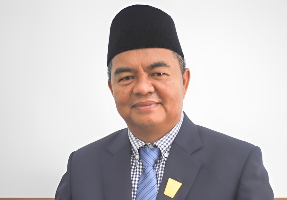 Pesantren Ramadhan Kota Padang 2026 dievaluasi DPRD. Ketua Komisi IV DPRD Kota Padang, Iskandar, minta penguatan dampak, integrasi nilai sekolah, dan materi mitigasi bencana daerah.