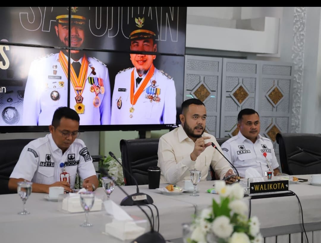 Wali Kota Padang Fadly Amran paparkan strategi penguatan kerukunan dan harmoni sosial pada Rakornas FKUB 2026.(Foto: Prokopim)