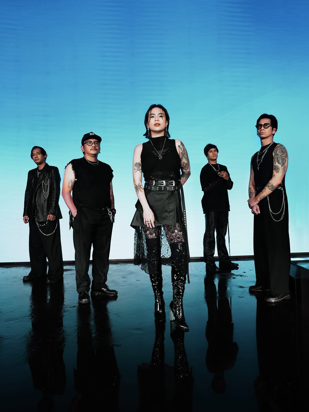 Band alternative rock StereoWall resmi memperkenalkan single terbaru berjudul Sisa Asa.